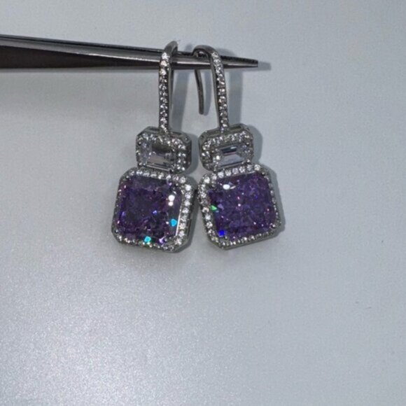 14k 4ct Kunzite Earrings - Picture 6 of 7